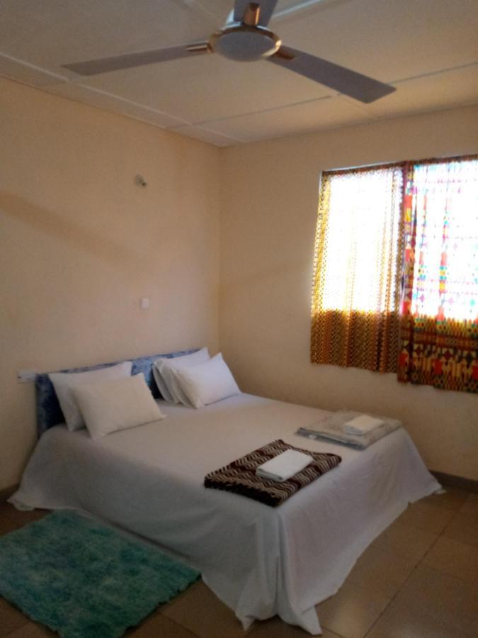 Wli Waterfalls Inn Wli Afegame Екстер'єр фото