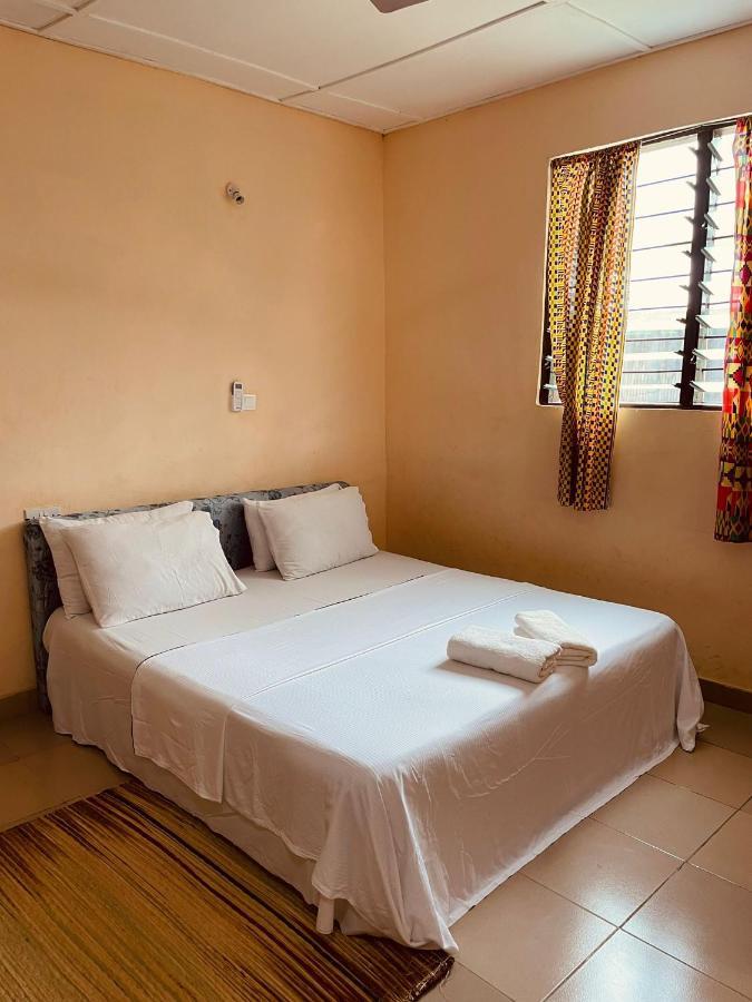Wli Waterfalls Inn Wli Afegame Екстер'єр фото